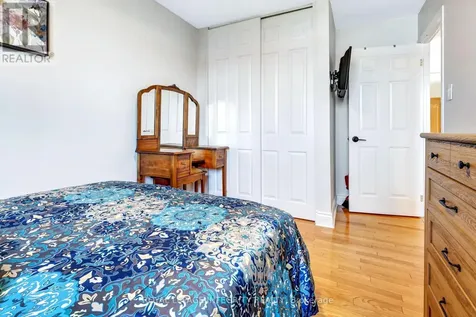 11 Glencoe Street Ottawa ON K2H 8S5