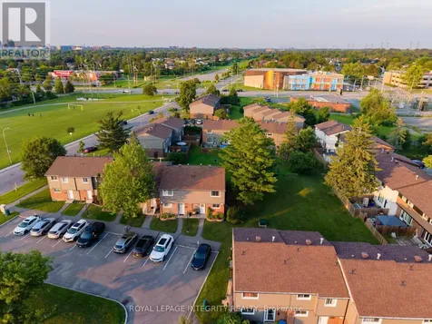 11 Glencoe Street Ottawa ON K2H 8S5