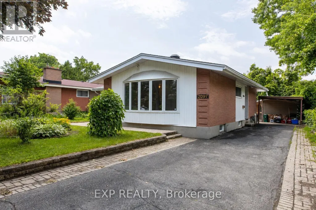 2097 Kingsley Road Ottawa ON K2C 2X6