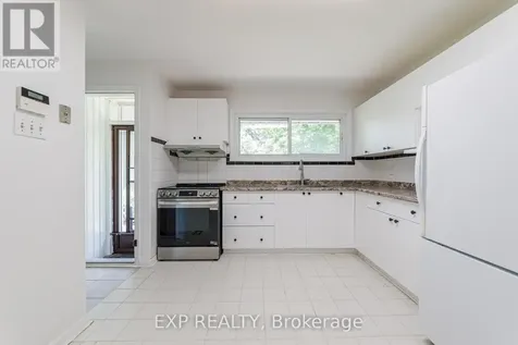 2097 Kingsley Road Ottawa ON K2C 2X6