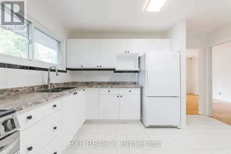 2097 Kingsley Road Ottawa ON K2C 2X6