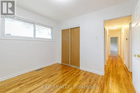 2097 Kingsley Road Ottawa ON K2C 2X6