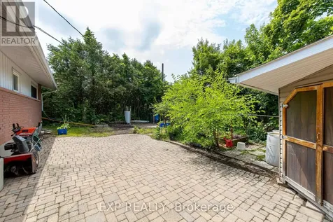 2097 Kingsley Road Ottawa ON K2C 2X6
