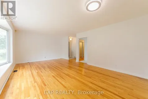 2097 Kingsley Road Ottawa ON K2C 2X6