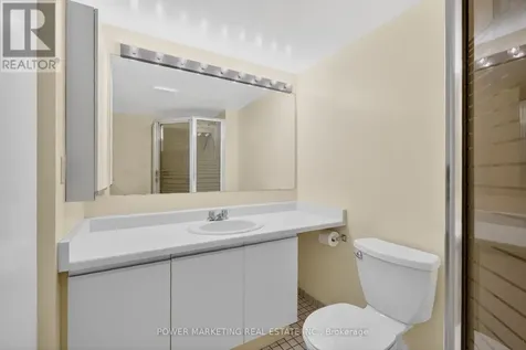 2760 Carousel Crescent Ottawa ON K1T 2N4