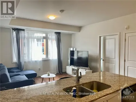 315 Terravita Private Ottawa ON K1V 2S1