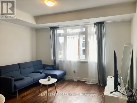 315 Terravita Private Ottawa ON K1V 2S1