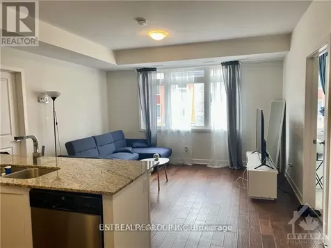 315 Terravita Private Ottawa ON K1V 2S1