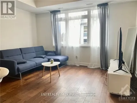 315 Terravita Private Ottawa ON K1V 2S1
