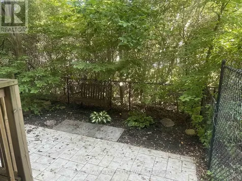 210 West Village Private Ottawa ON K1Z 1E4
