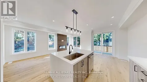 50 Third Avenue South Uxbridge ON L9P 1K5