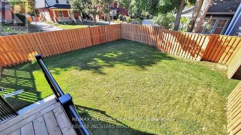 50 Third Avenue South Uxbridge ON L9P 1K5