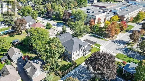 48 Third Avenue South Uxbridge ON L9P 1K5