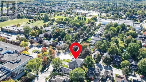 48 Third Avenue South Uxbridge ON L9P 1K5