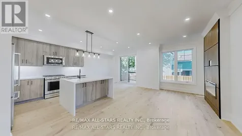 48 Third Avenue South Uxbridge ON L9P 1K5