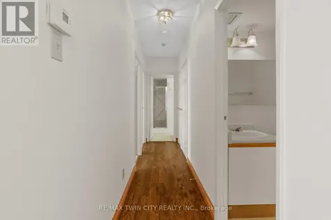 9 Bonheur Court Brantford ON N3P 1Z5