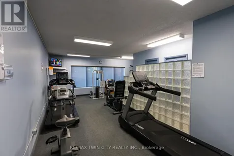 9 Bonheur Court Brantford ON N3P 1Z5