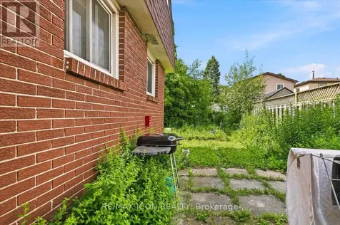 6 Tamarack Court Cambridge ON N3C 3A8