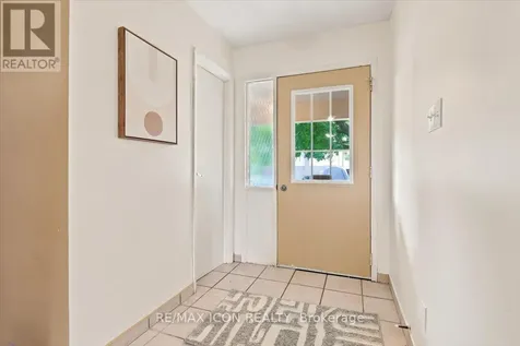 6 Tamarack Court Cambridge ON N3C 3A8
