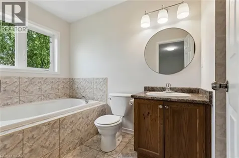 111 Bloomington Drive Cambridge ON N1P 1J6