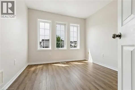 111 Bloomington Drive Cambridge ON N1P 1J6