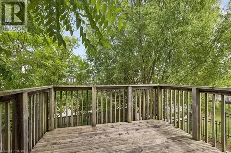 111 Bloomington Drive Cambridge ON N1P 1J6