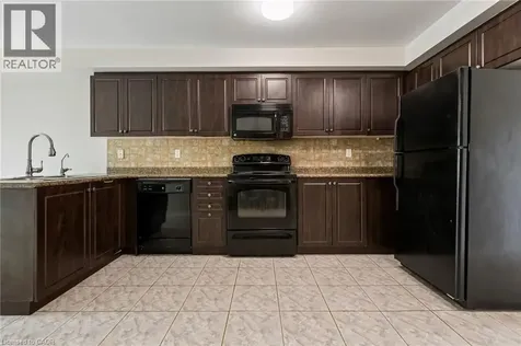 111 Bloomington Drive Cambridge ON N1P 1J6
