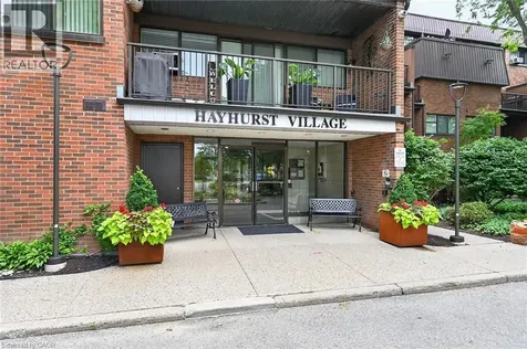 36 Hayhurst Road Brantford ON N3R 6Y9