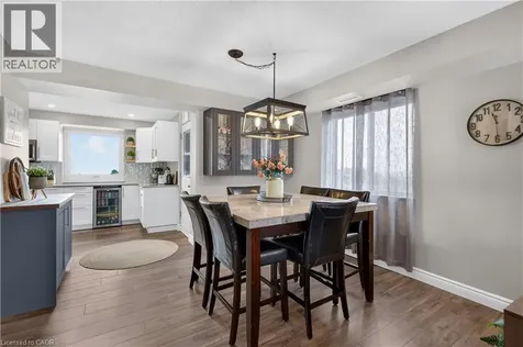 301 Frances Avenue Stoney Creek ON L8E 3W6