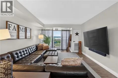 301 Frances Avenue Stoney Creek ON L8E 3W6