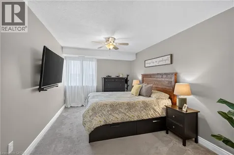 301 Frances Avenue Stoney Creek ON L8E 3W6