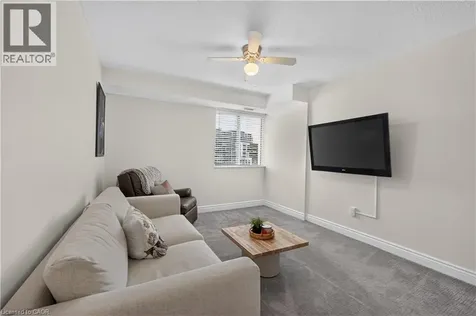 301 Frances Avenue Stoney Creek ON L8E 3W6