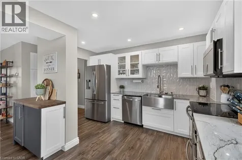 301 Frances Avenue Stoney Creek ON L8E 3W6