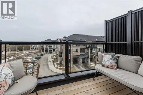 33 Red Maple Lane Barrie ON L9J 0N4