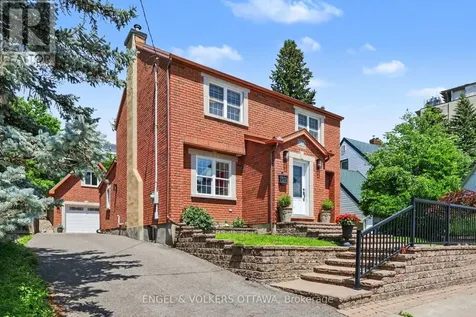 101 Ivy Crescent Ottawa ON K1M 1Y1