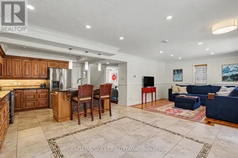 101 Ivy Crescent Ottawa ON K1M 1Y1