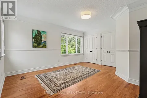 101 Ivy Crescent Ottawa ON K1M 1Y1