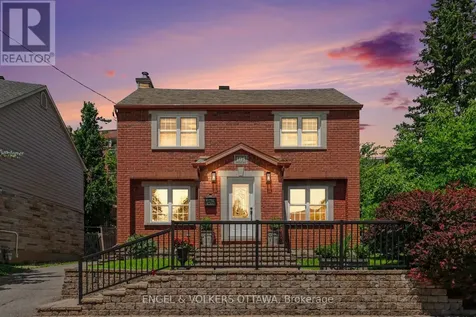 101 Ivy Crescent Ottawa ON K1M 1Y1