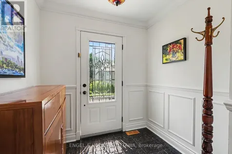 101 Ivy Crescent Ottawa ON K1M 1Y1