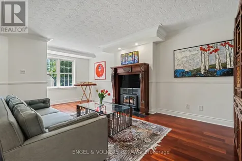 101 Ivy Crescent Ottawa ON K1M 1Y1