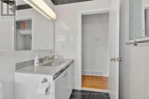 2966 Linton Road Ottawa ON K1V 8H2