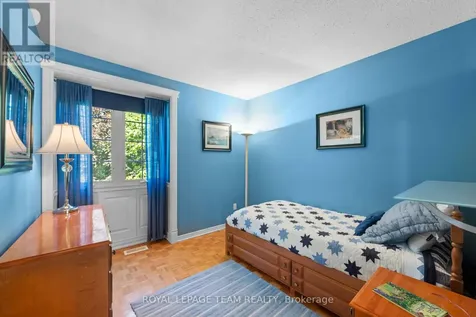36 Glendenning Drive Ottawa ON K2H 7Y9