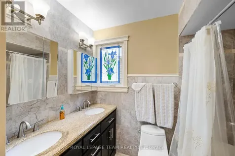 36 Glendenning Drive Ottawa ON K2H 7Y9