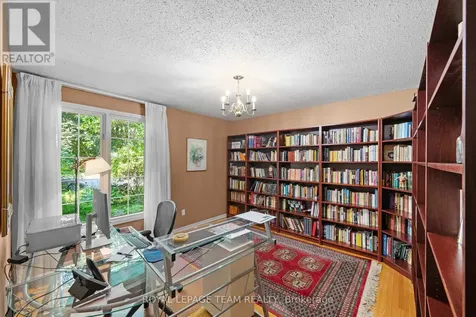36 Glendenning Drive Ottawa ON K2H 7Y9