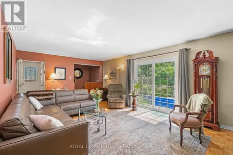 36 Glendenning Drive Ottawa ON K2H 7Y9