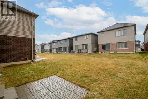 6 Broddy Avenue Brantford ON N3T 0V2