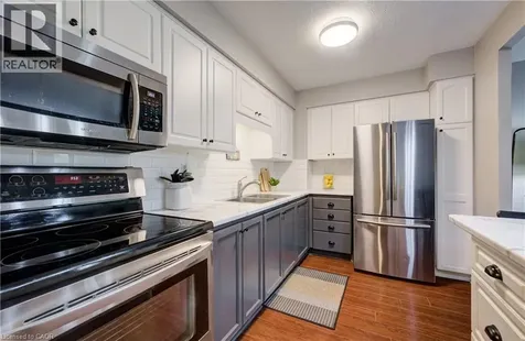 260 Sheldon Avenue North Kitchener ON N2H 6P2
