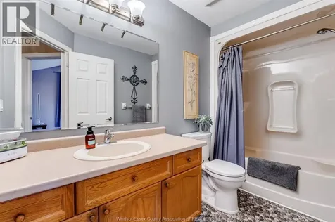 21 Conservation Boulevard Kingsville ON N9Y 4E4
