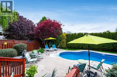 21 Conservation Boulevard Kingsville ON N9Y 4E4