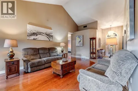 21 Conservation Boulevard Kingsville ON N9Y 4E4